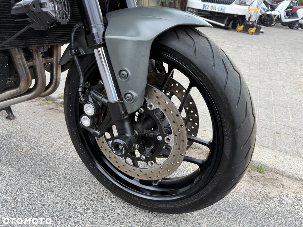 Yamaha Tracer - 13