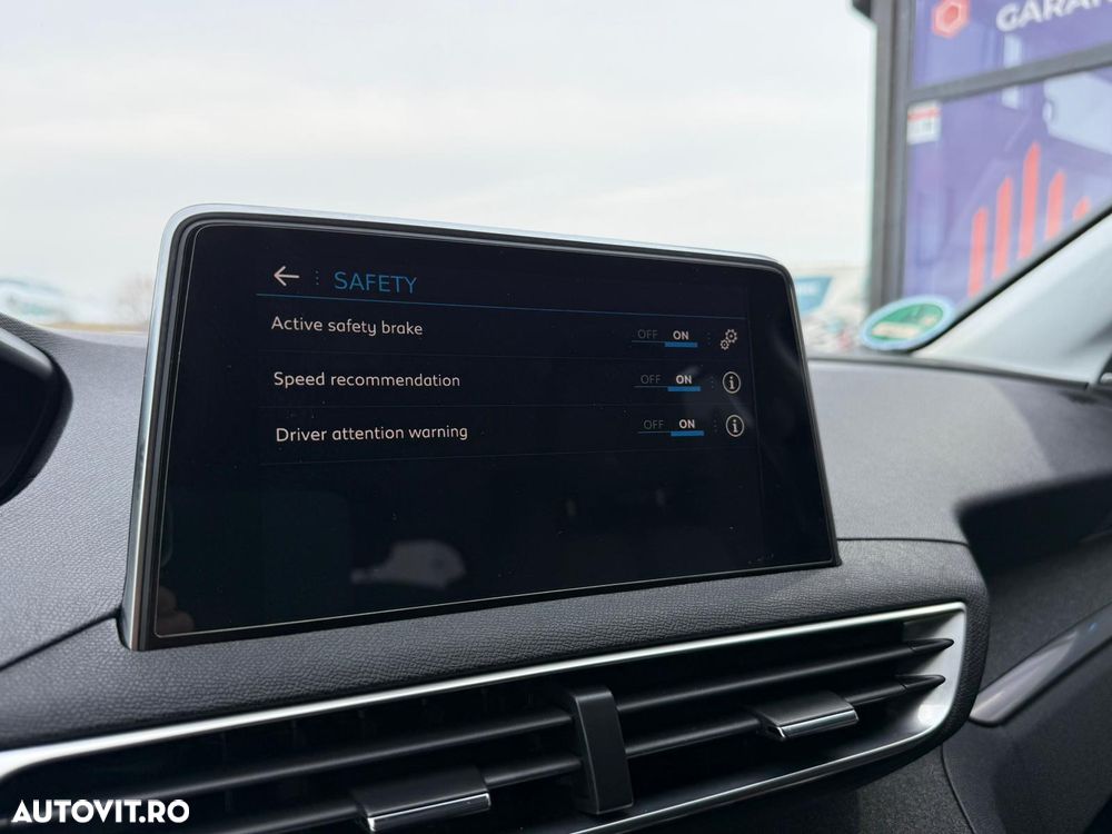 Peugeot 5008 PureTech 130 Stop & Start Allure - 22