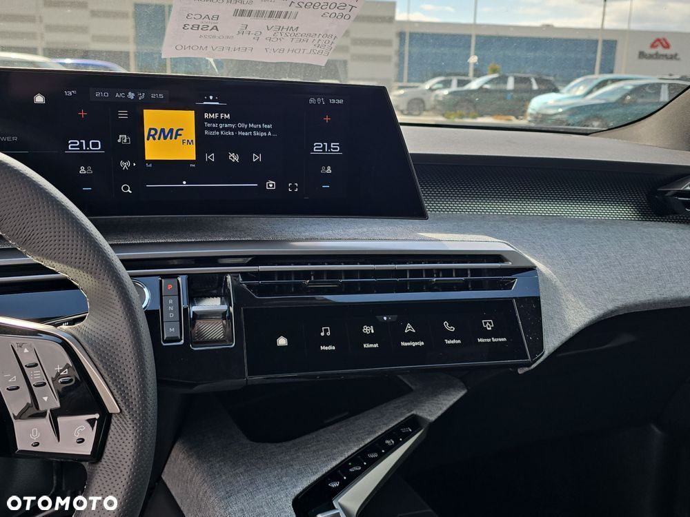 Peugeot 3008 1.2 PureTech mHEV GT E-DCS6 - 19
