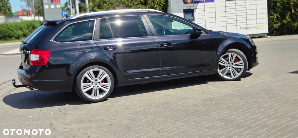 Skoda Octavia 2.0 TDI DSG RS - 19