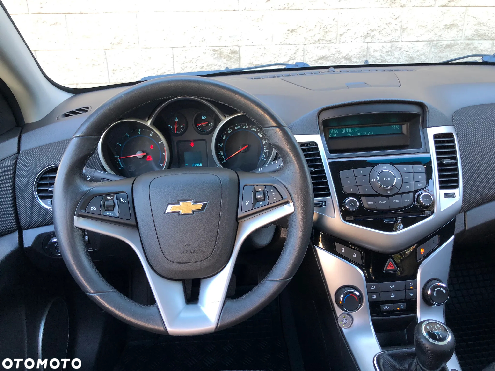 Chevrolet Cruze 1.6 LS - 14