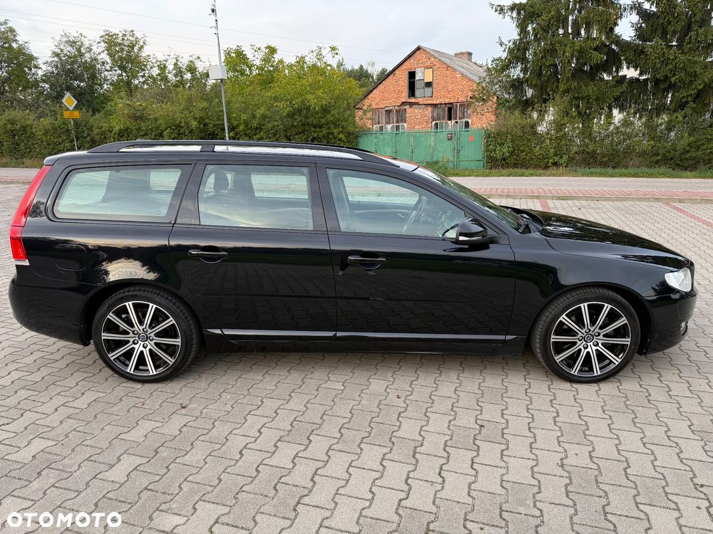 Volvo V70 D5 Geartronic Momentum - 6