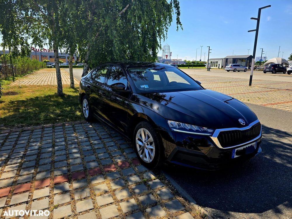 Skoda Octavia 2.0 TDI DSG Tour - 6