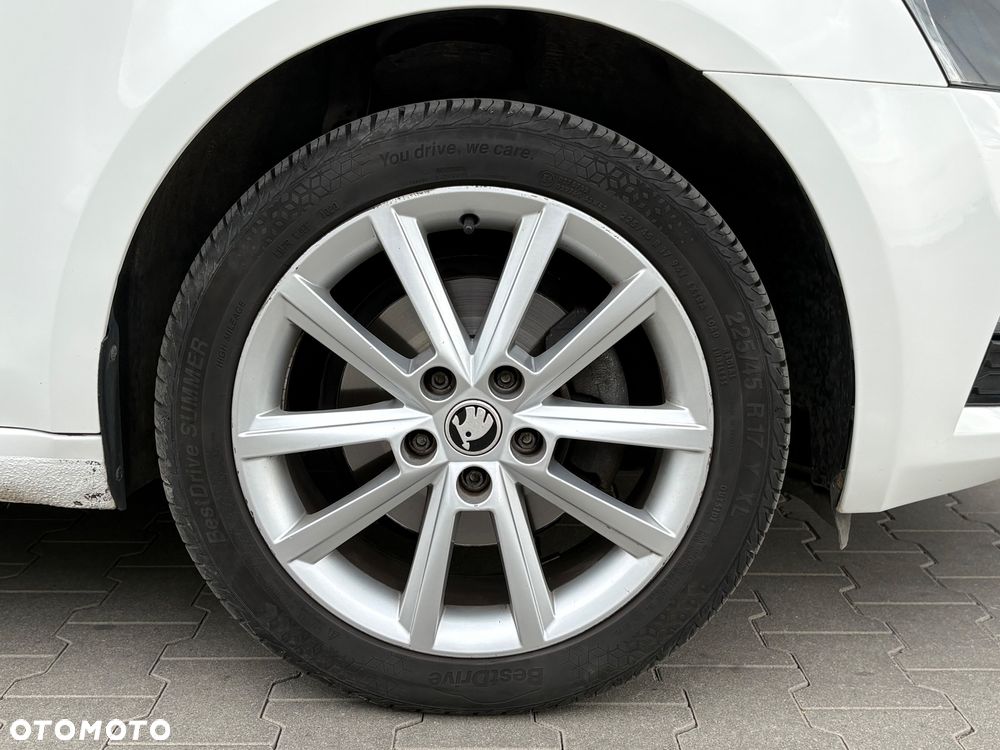 Skoda Octavia 1.4 TSI Ambition - 27