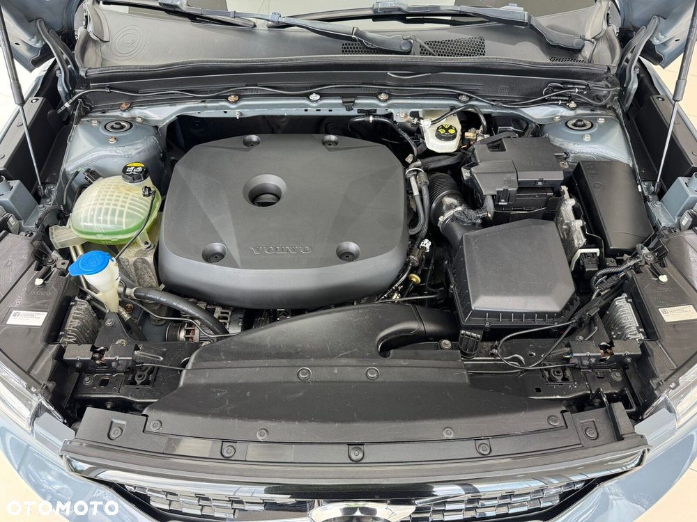 Volvo XC 40 T4 R-Design - 20