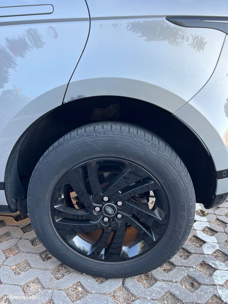 Land Rover Range Rover Evoque - 23