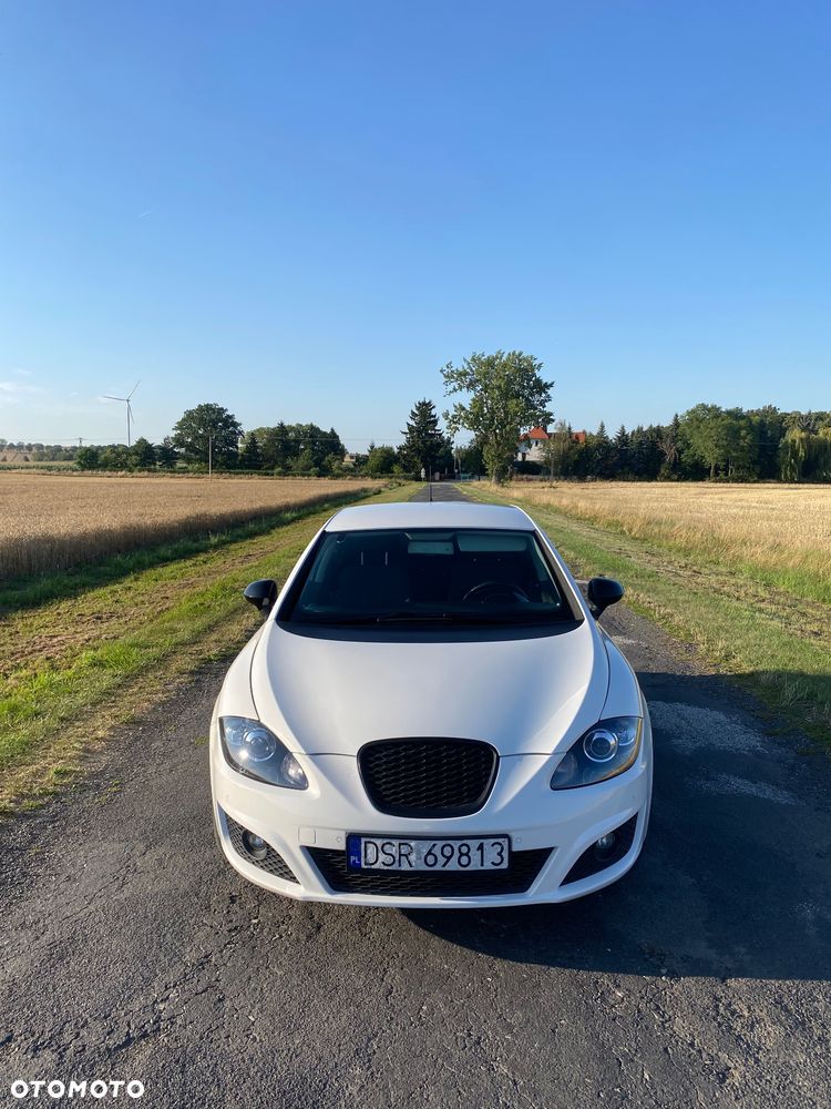 Seat Leon 1.6 TDI DPF Reference Copa - 2