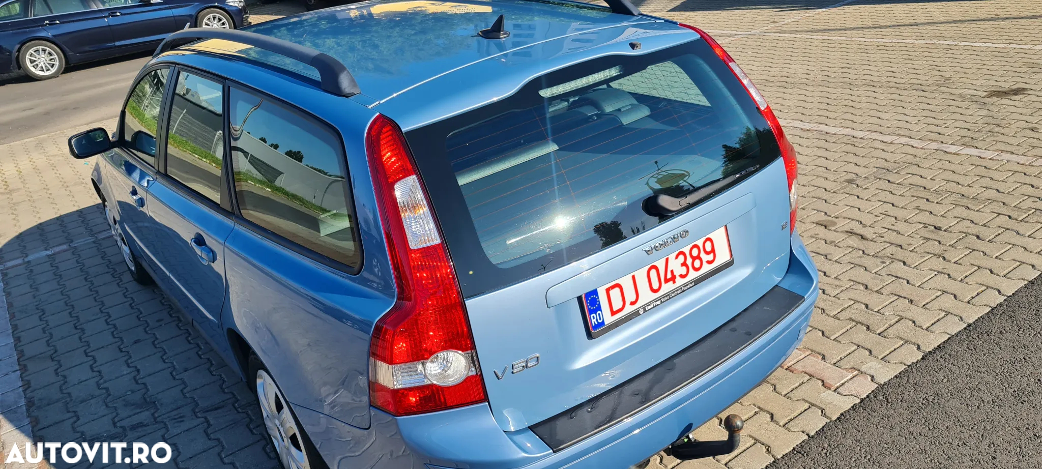 Volvo V50 1.8 Momentum - 2