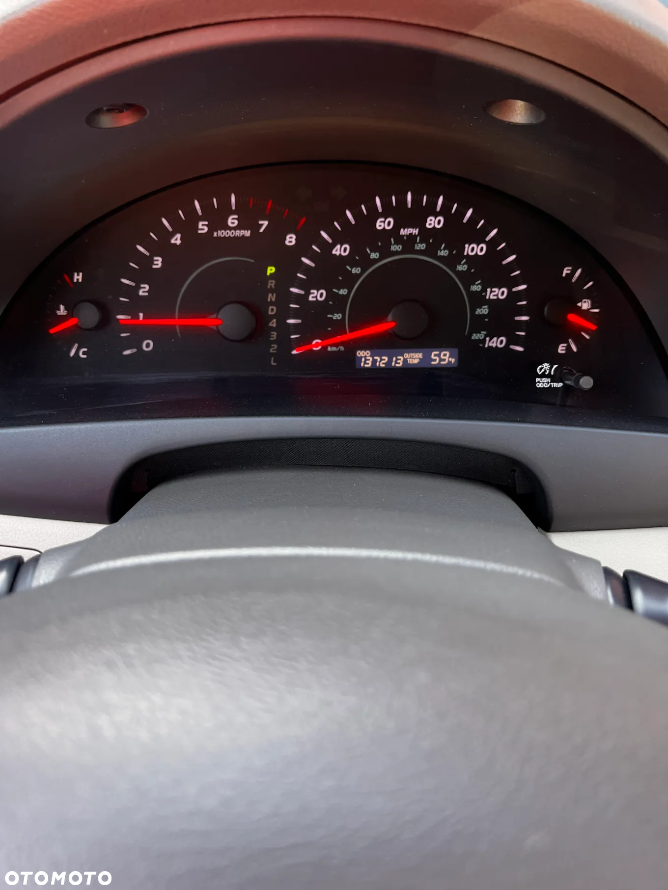 Toyota Camry 2.4 SE - 14