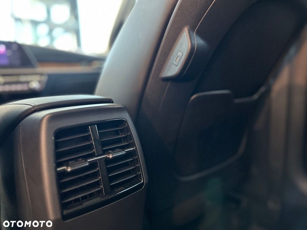 Kia Niro - 30