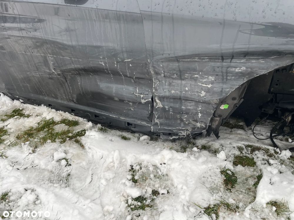 BMW Seria 1 118d DPF - 10