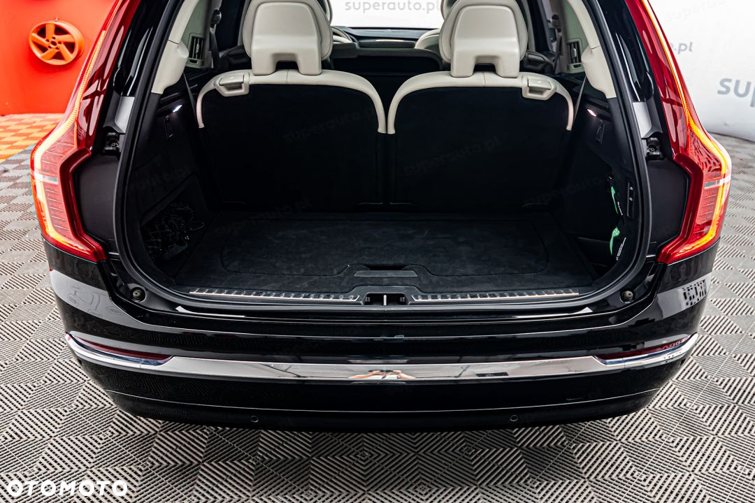 Volvo XC 90 - 33