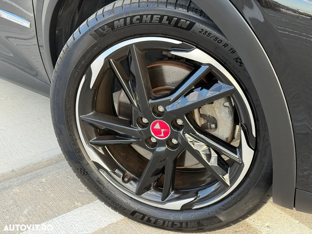 DS Automobiles DS 7 Crossback 1.6 PHeV AWD 300 EAT8 PERFORMANCE LINE + - 11