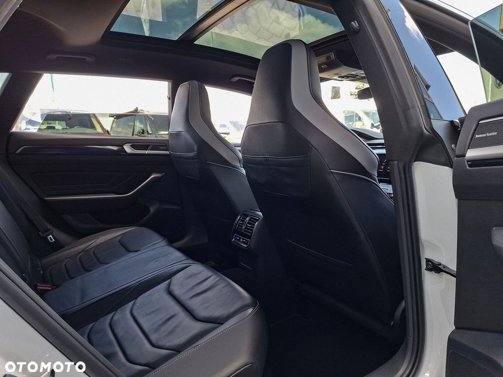Volkswagen Arteon Shooting Brake - 16