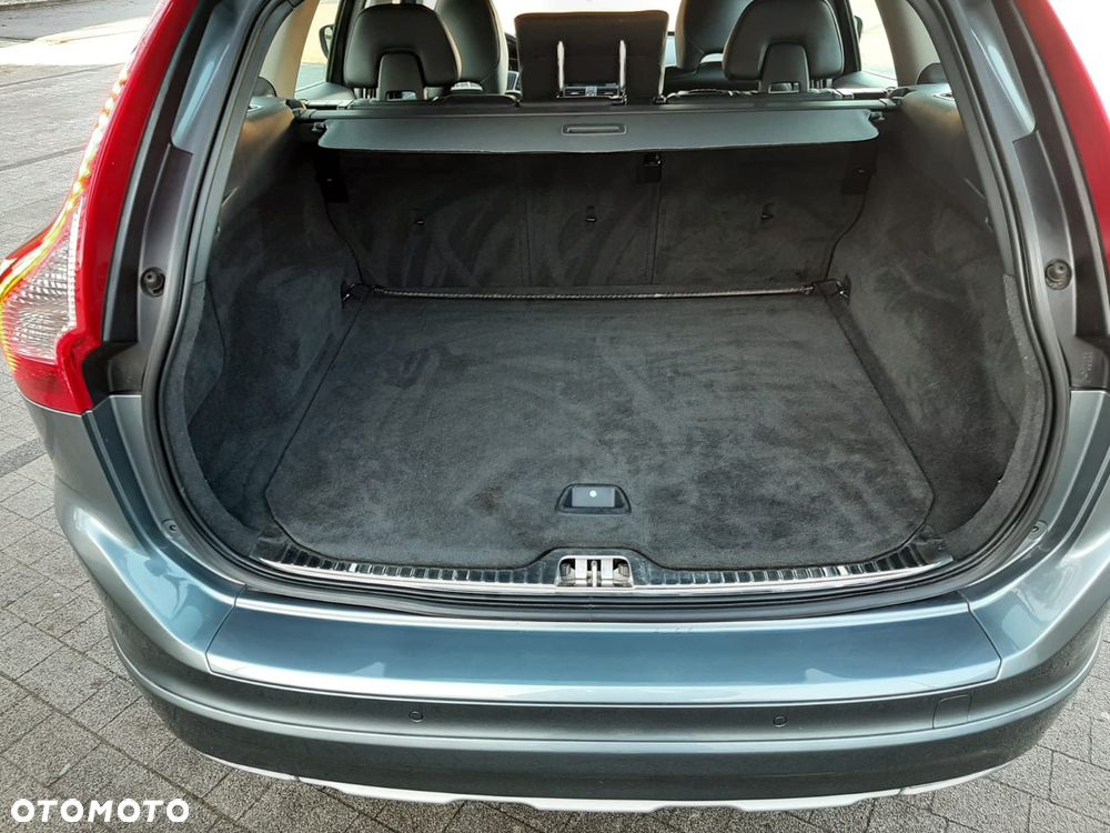 Volvo XC 60 D4 Geartronic Ocean Race - 14