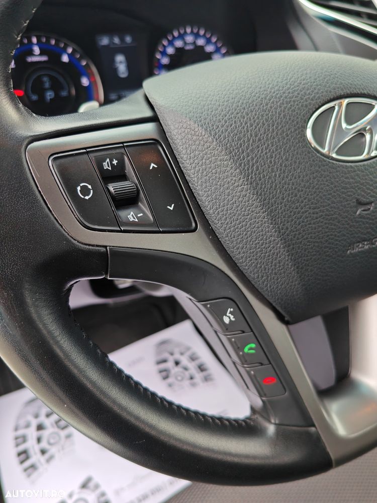 Hyundai i40 Kombi 1.7 CRDi DCT Style - 26