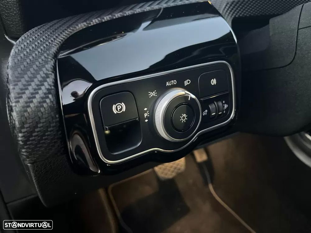 Mercedes-Benz A 250 e 8G-DCT Advanced Progressive - 23
