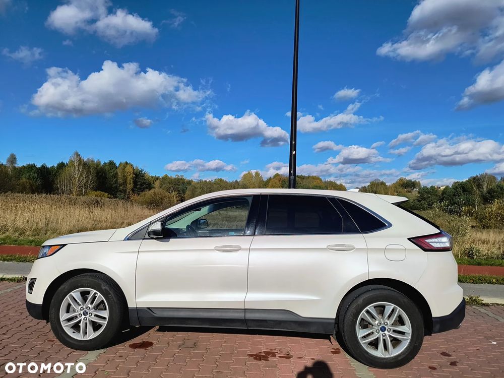 Ford Edge - 1