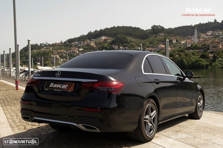 Mercedes-Benz E 300 de AMG Line - 8