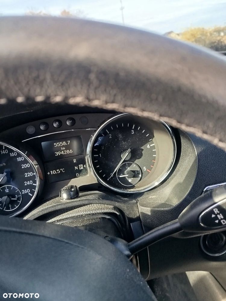 Mercedes-Benz Klasa R 320 CDI 4-Matic - 12