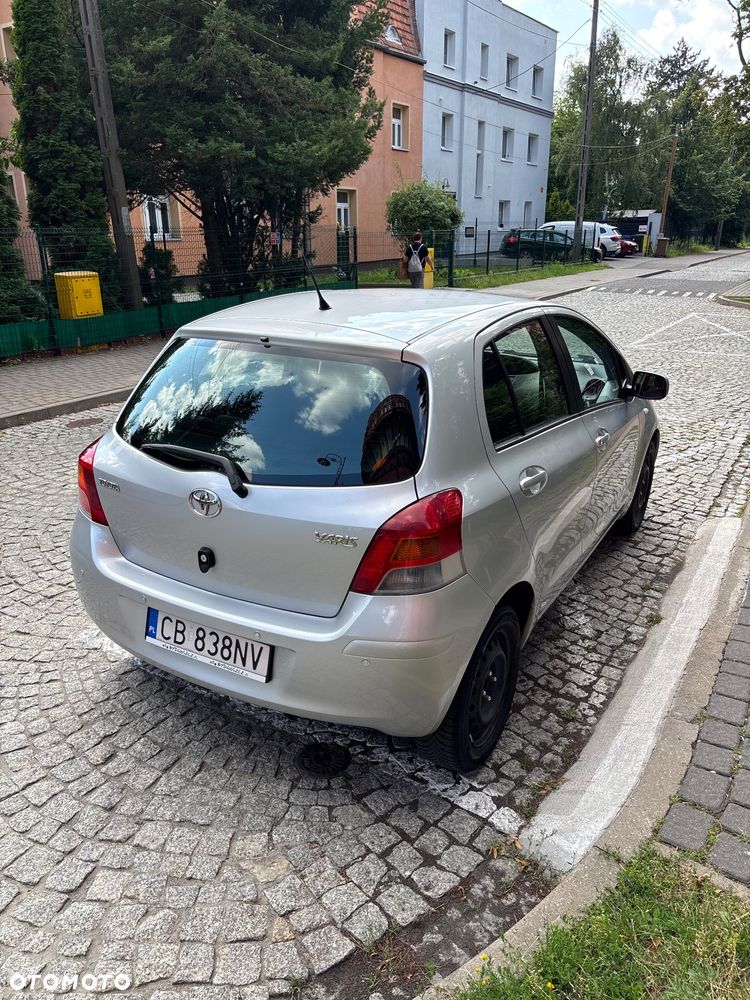 Toyota Yaris 1.33 Sol - 6