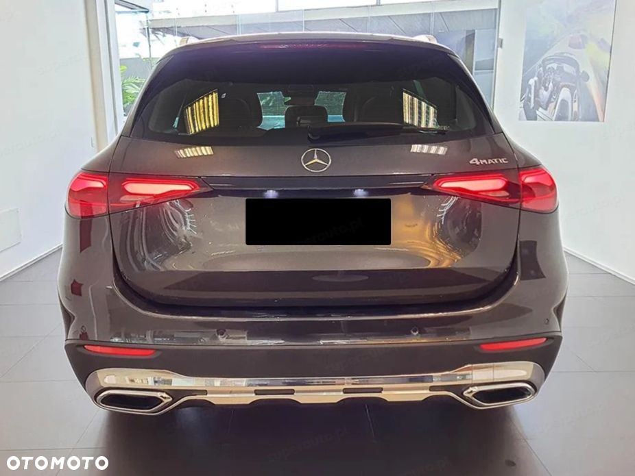 Mercedes-Benz GLC 200 d mHEV 4-Matic Avantgarde - 4