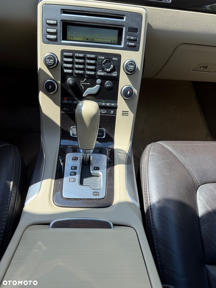 Volvo XC 70 T6 AWD Kinetic - 14