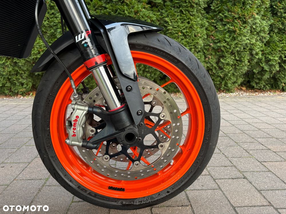 KTM DUKE 890 - 7