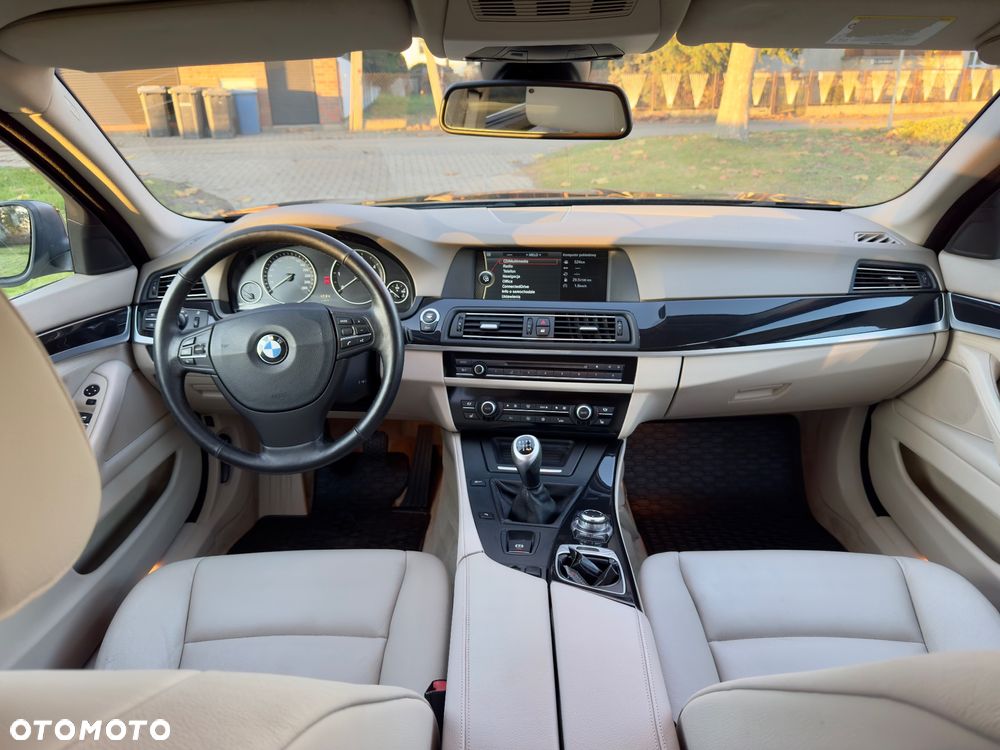 BMW Seria 5 - 13