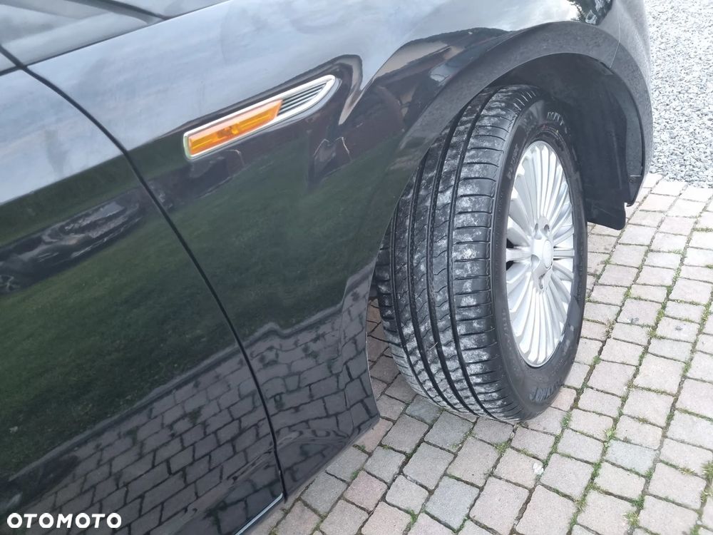 Ford Mondeo 2.0 Platinium X - 25