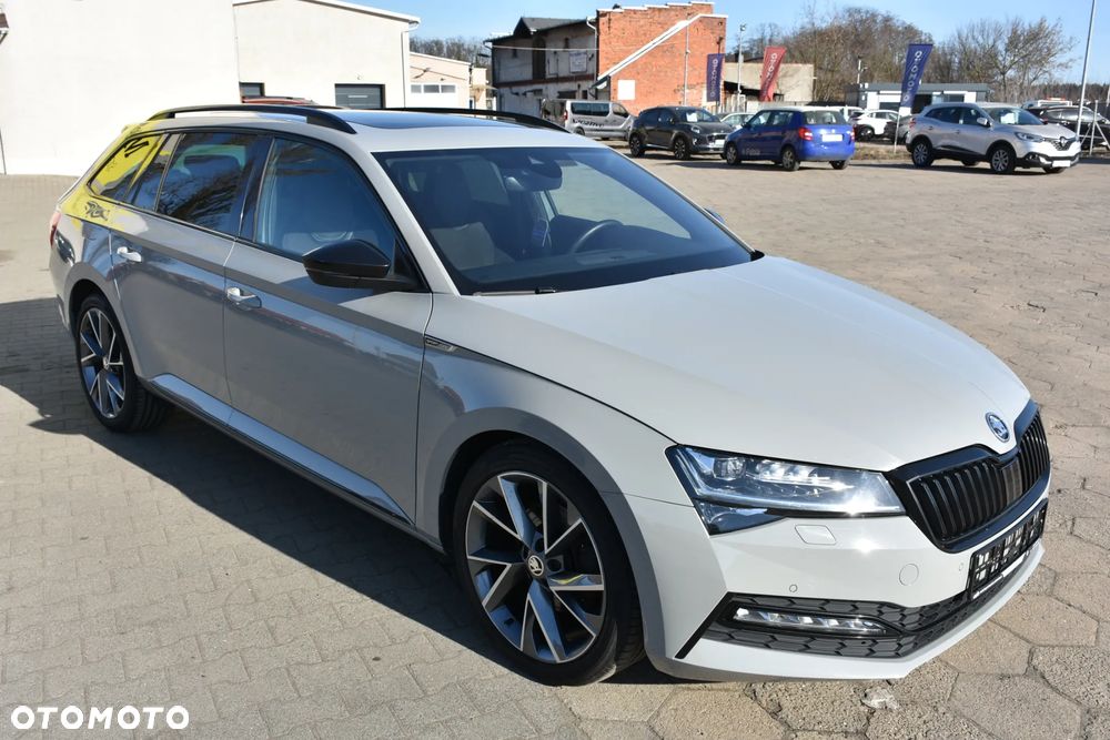 Skoda Superb 2.0 TDI DSG Sportline - 8