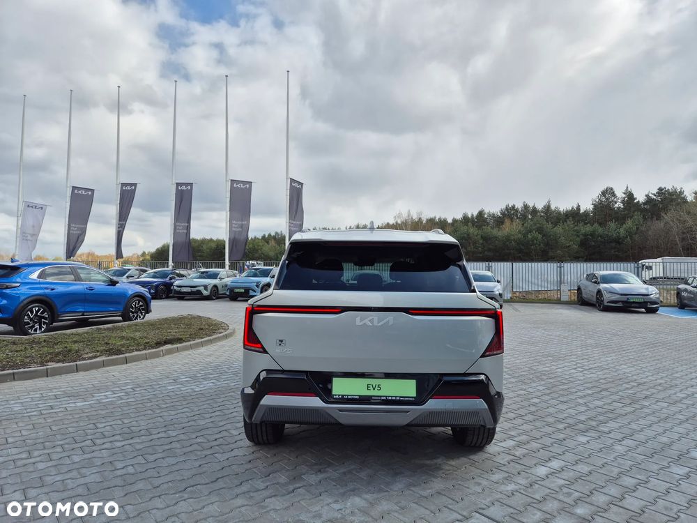 Kia EV5 81.4kWh Earth - 4