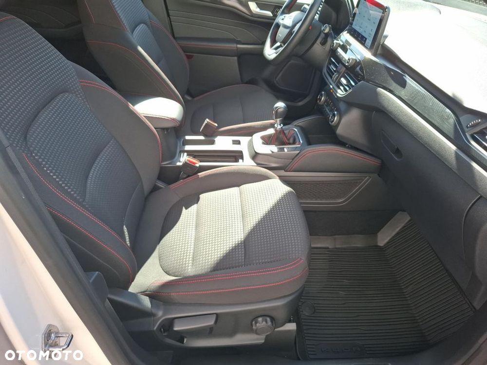 Ford Kuga - 6