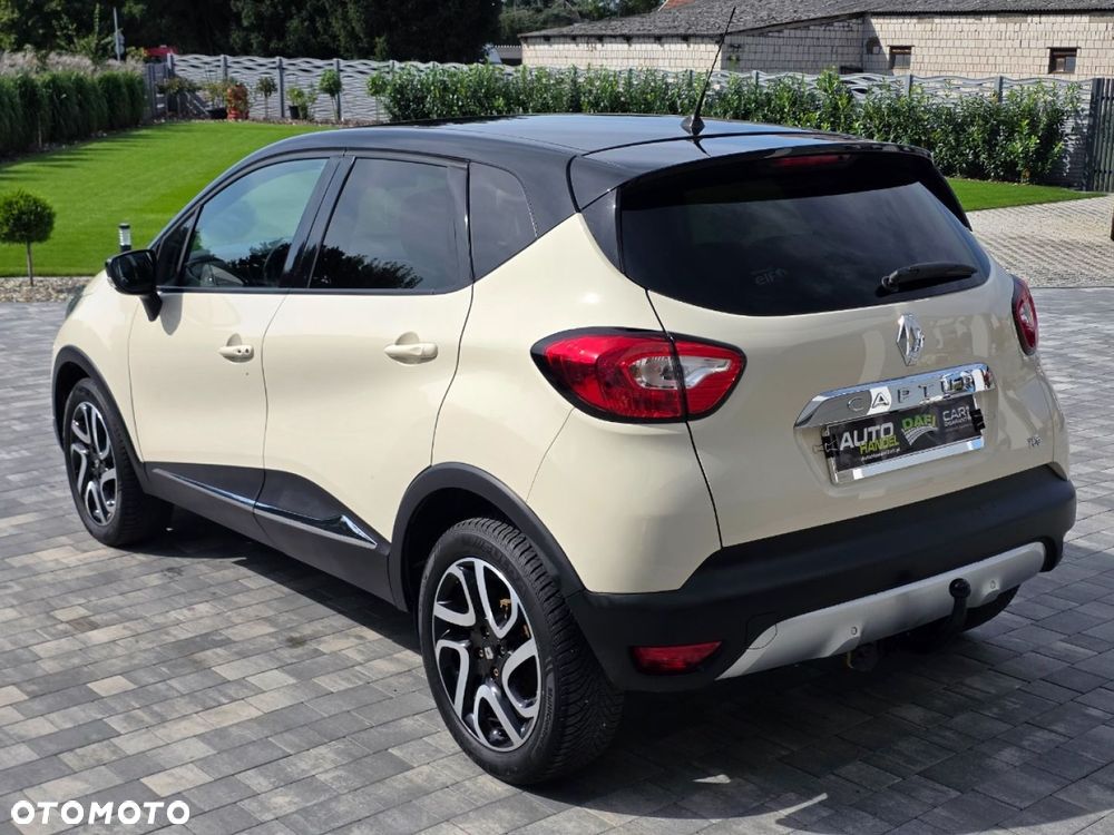 Renault Captur - 31