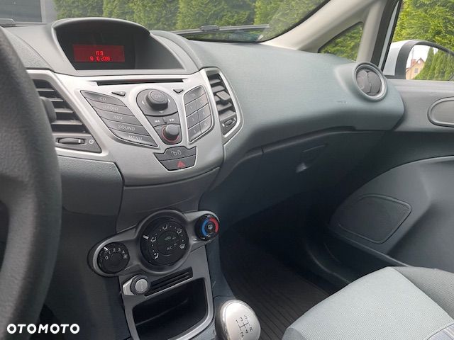 Ford Fiesta 1.4 TDCi Silver X plus - 19