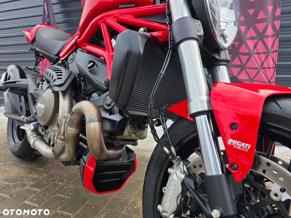 Ducati Monster - 26