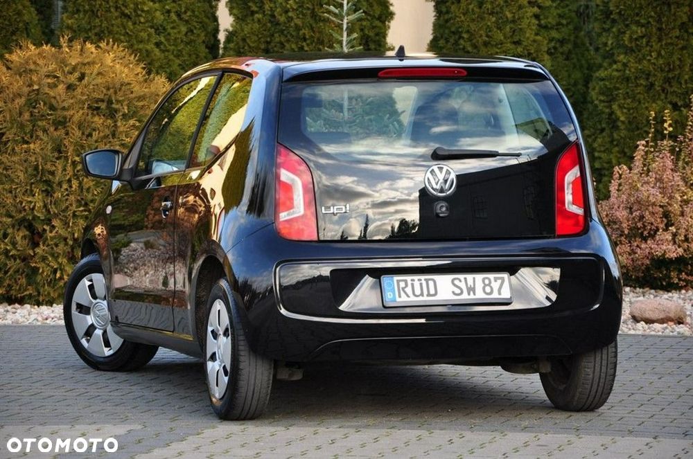 Volkswagen up! black - 17
