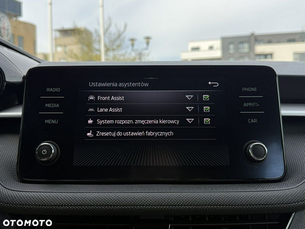 Skoda Fabia 1.0 Ambition - 19