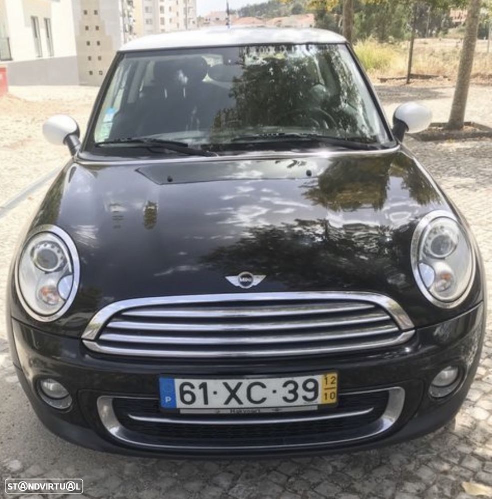 MINI 3 Portas Cooper D - 2