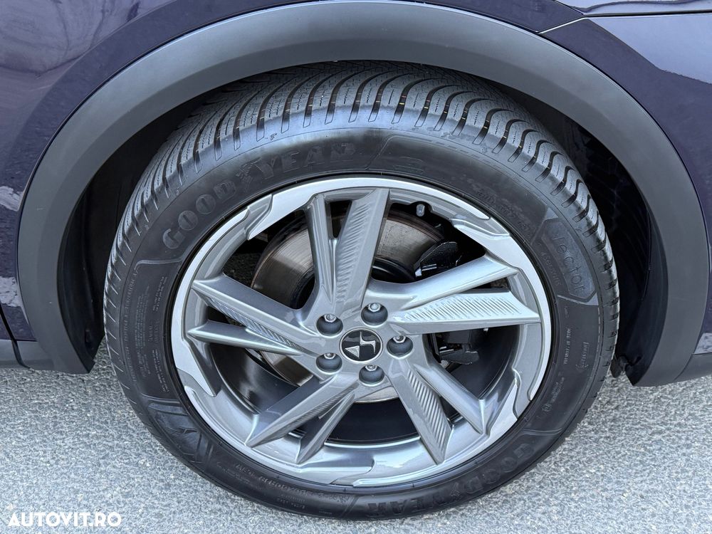 DS Automobiles DS 7 Crossback 4x4 300 RIVOLI - 25