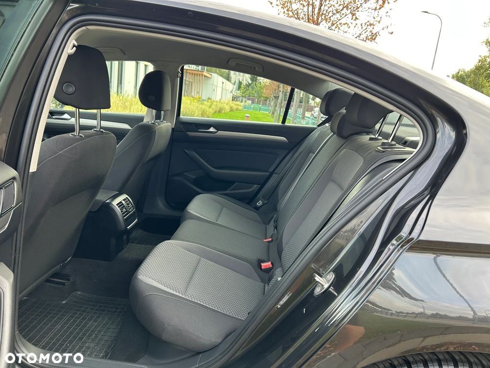 Volkswagen Passat 1.5 TSI EVO Essence - 20