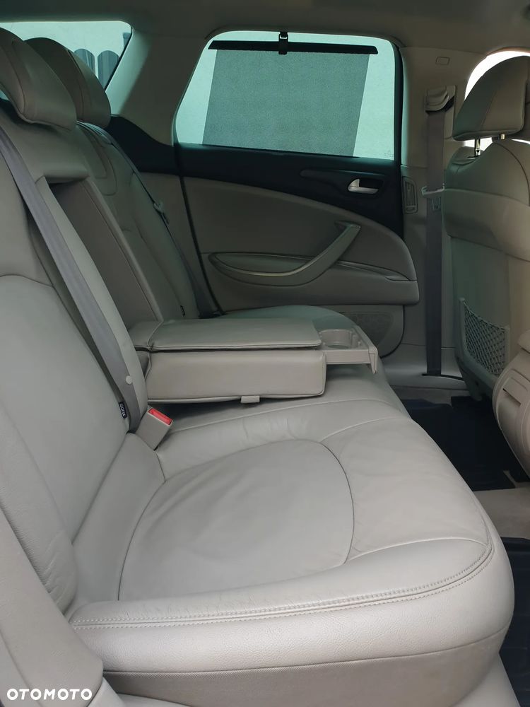 Citroën C5 HDi 165 FAP CrossTourer - 33