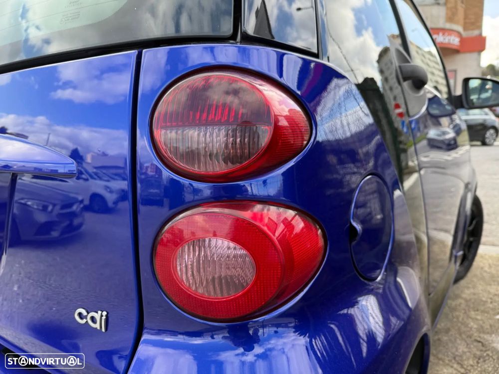 Smart ForTwo Coupé 0.8 cdi Pure 45 - 33