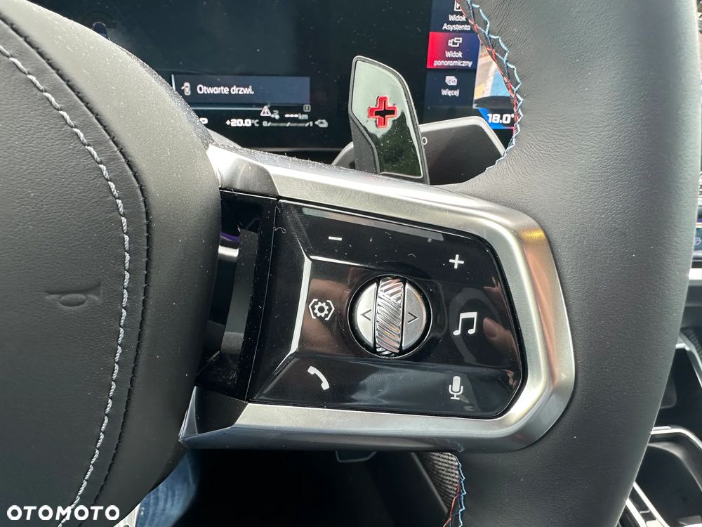 BMW Seria 7 M760e PHEV xDrive Individual Edition sport - 14
