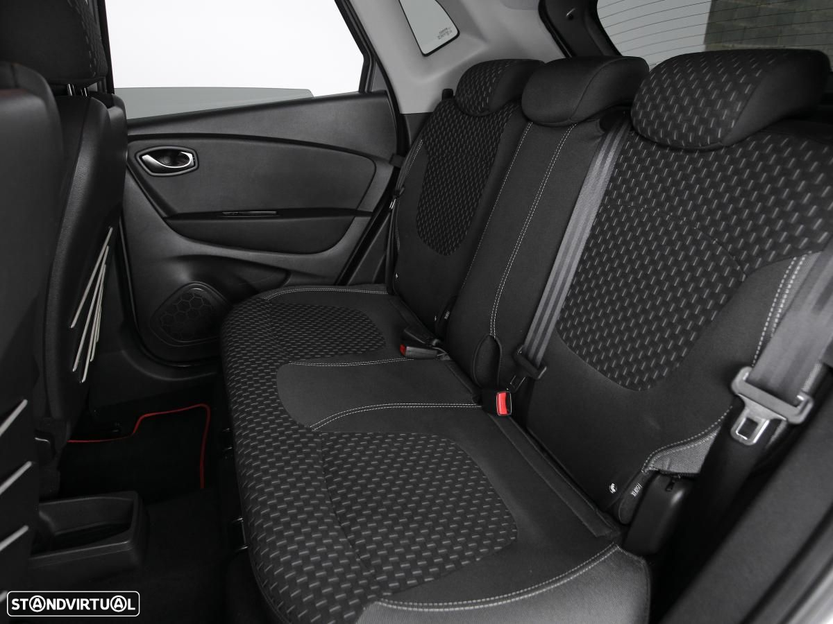 Renault Captur 1.5 dCi - 9