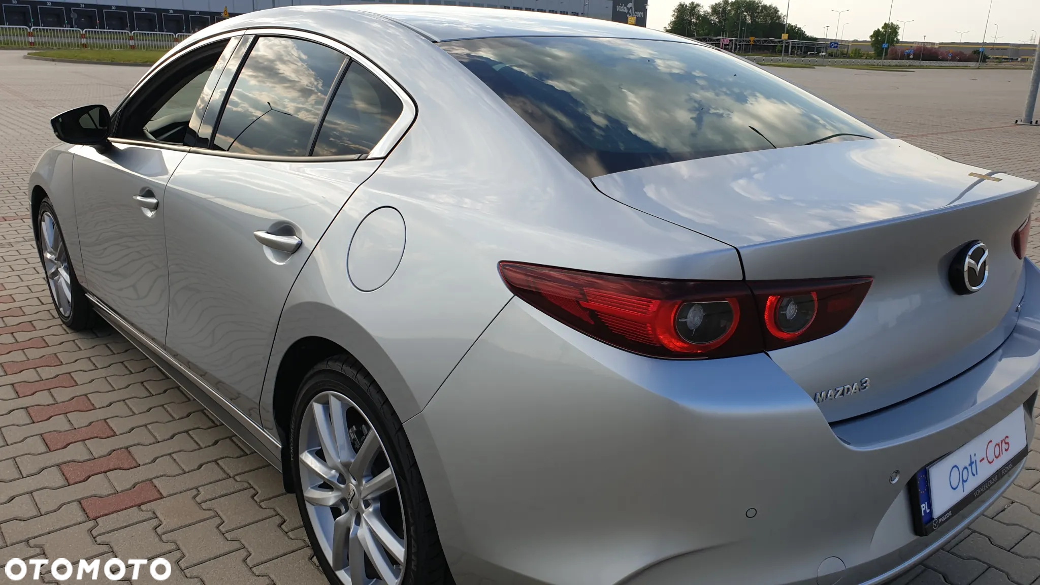Mazda 3 - 9