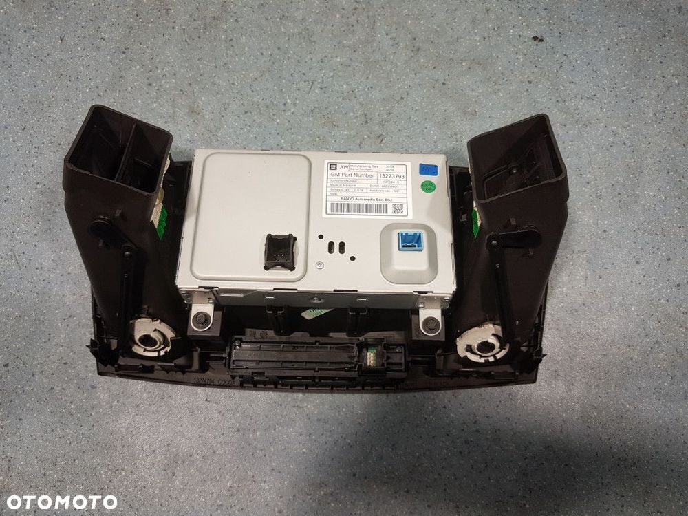 OPEL INSIGNIA A RADIO I NAWIGACJA 13320252 - 14