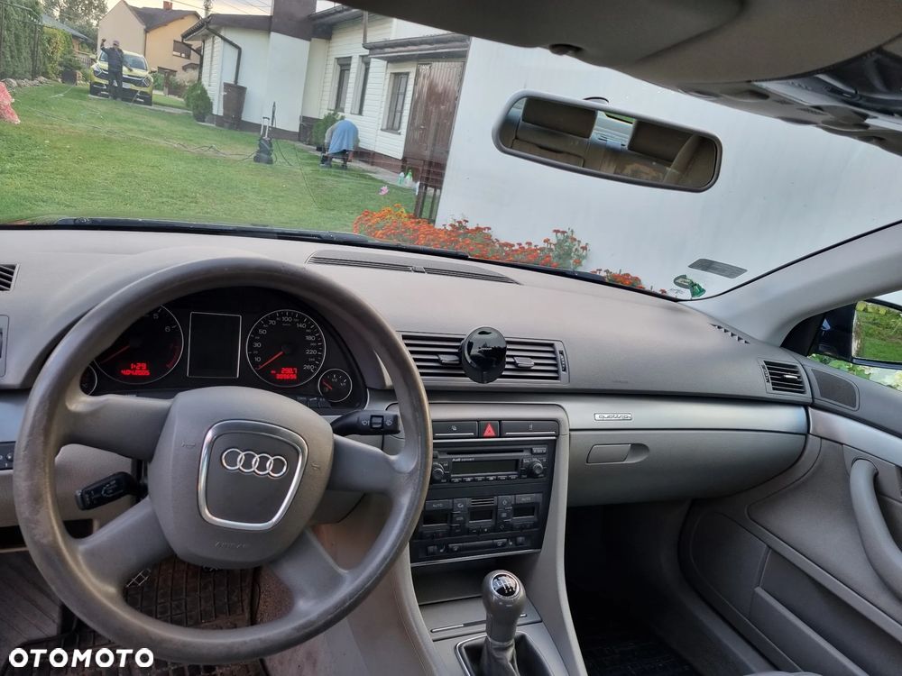 Audi A4 Limousine 1.8T Quattro - 8