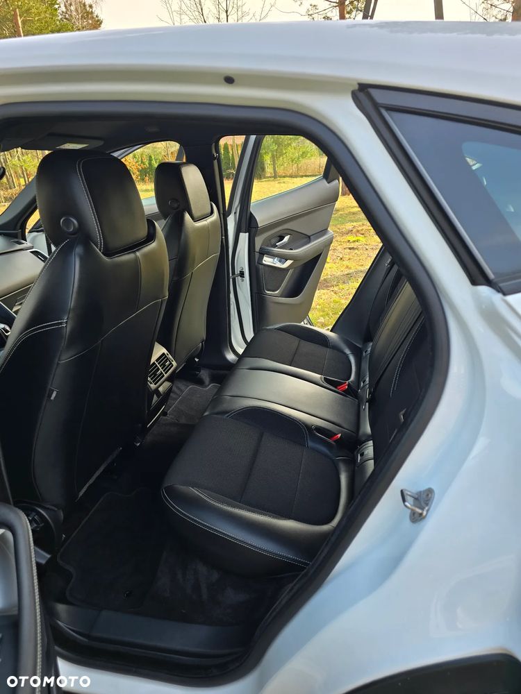Jaguar E-Pace P200 AWD R-Dynamic - 25