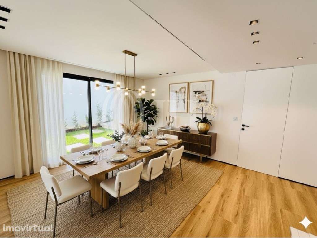 Moradia T5 com piscina no Estoril, Cascais - Grande imagem: 5/48